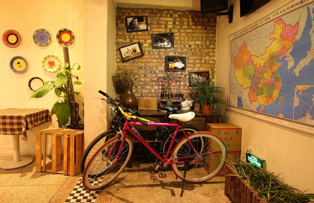 Luoyang Heartland International Youth Hostel מראה חיצוני תמונה