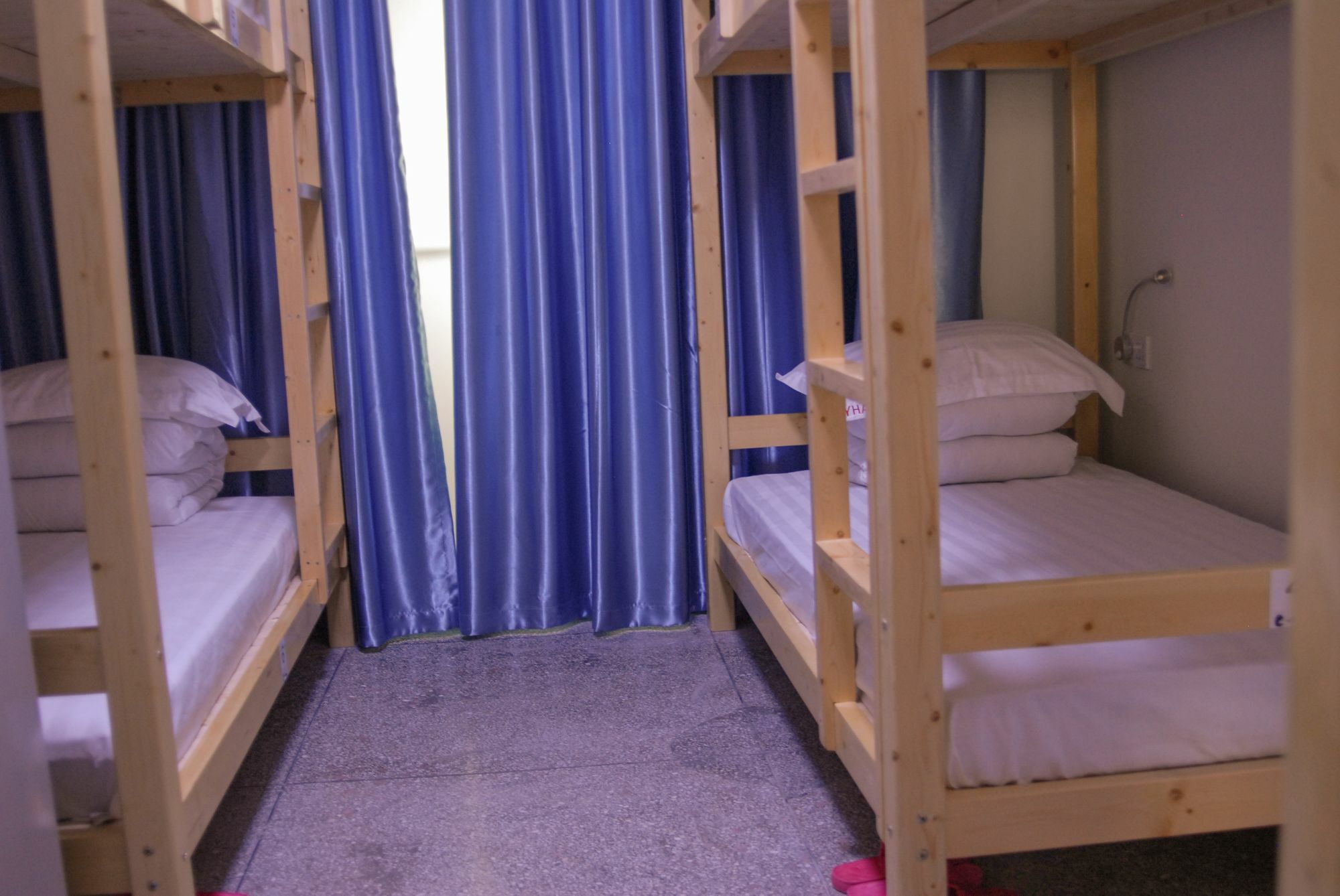 Luoyang Heartland International Youth Hostel מראה חיצוני תמונה