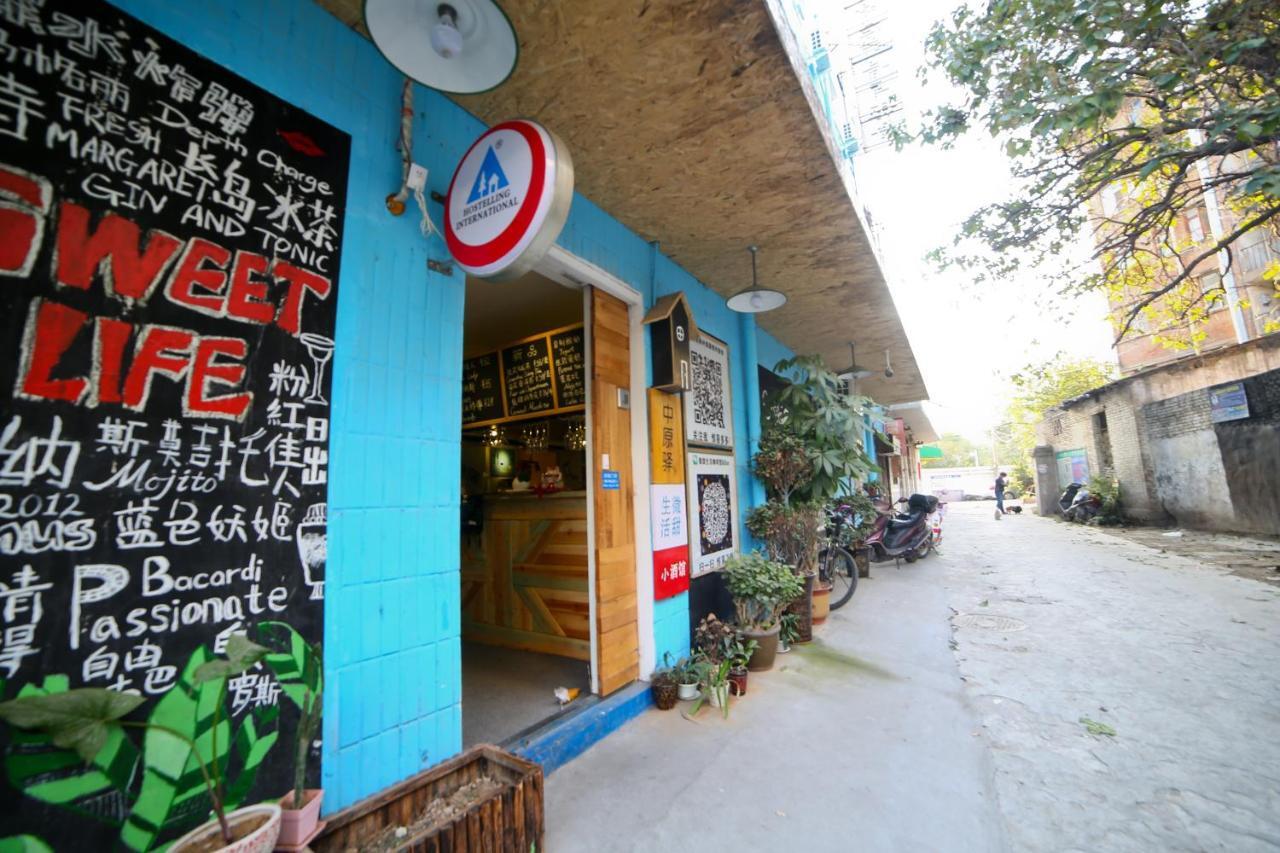Luoyang Heartland International Youth Hostel מראה חיצוני תמונה