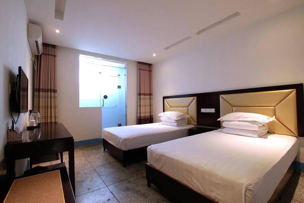 Luoyang Heartland International Youth Hostel מראה חיצוני תמונה
